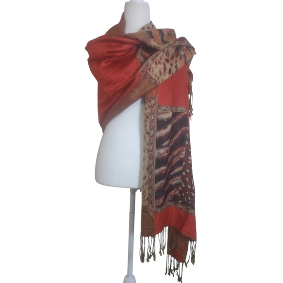 Pashmina Scarf Red/Gold Exotic Design Reversible - Picture 4 of 6